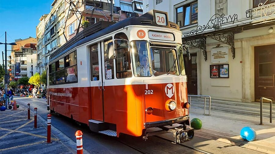 Istanbul: Asian Side Walking Tour with Ferry Ride - Who will enjoy this walk most?