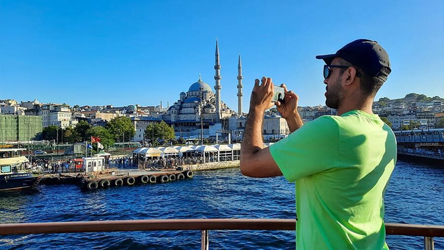 Istanbul: Asian Side Walking Tour with Ferry Ride - Arriving in Kadıköy and entering the food market