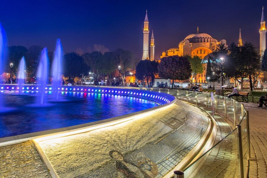 Istanbul: Best of the City Private Full-Day Walking Tour - Hagia Sophia, Istanbul’s great architectural puzzle