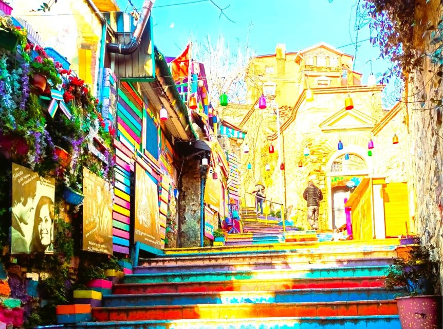 Istanbul: Fener Balat Half-day Guided Walking Tour - The Bulgarian Iron Church, the tour’s signature sight
