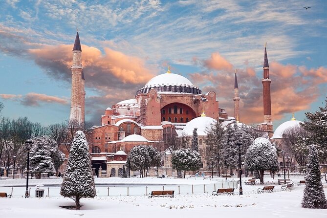 Istanbul Highlights Small-Group Walking Guided Tour - Grand Bazaar: color, craft, and commercial pressure