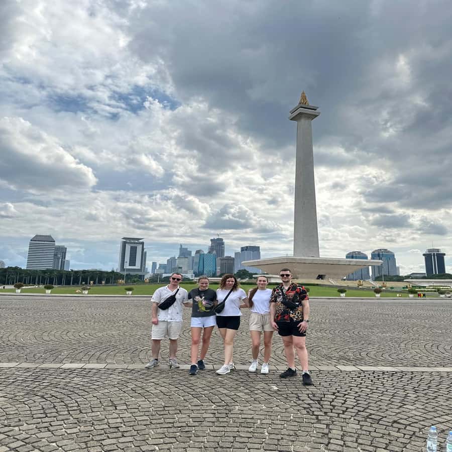 Jakarta Walking Tour: Explore Jakarta as the Locals do - Key Points To Know Before You Go