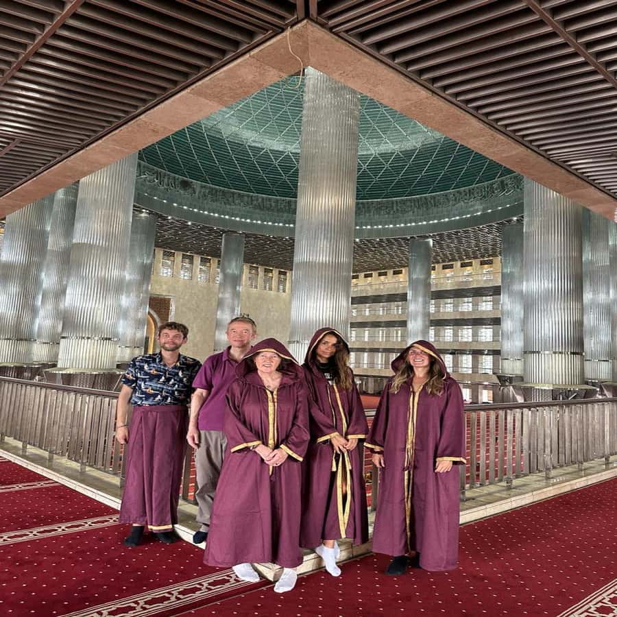Jakarta Walking Tour: Explore Jakarta as the Locals do - Starting in Cikini and Getting Into Jakarta Life