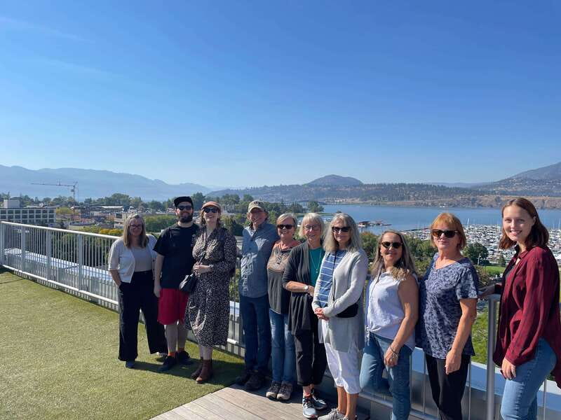Kelowna: Walking Food Tour with 7 Tastings and 4 Drinks - What $89 buys you