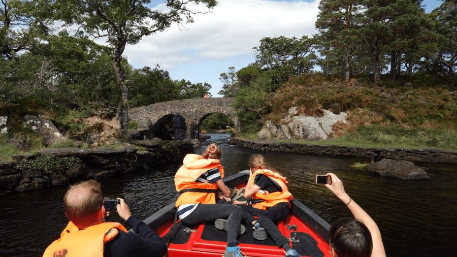 Killarney: Gap of Dunloe Walking and Boat Tour - Lord Brandon’s Cottage and the lunch break