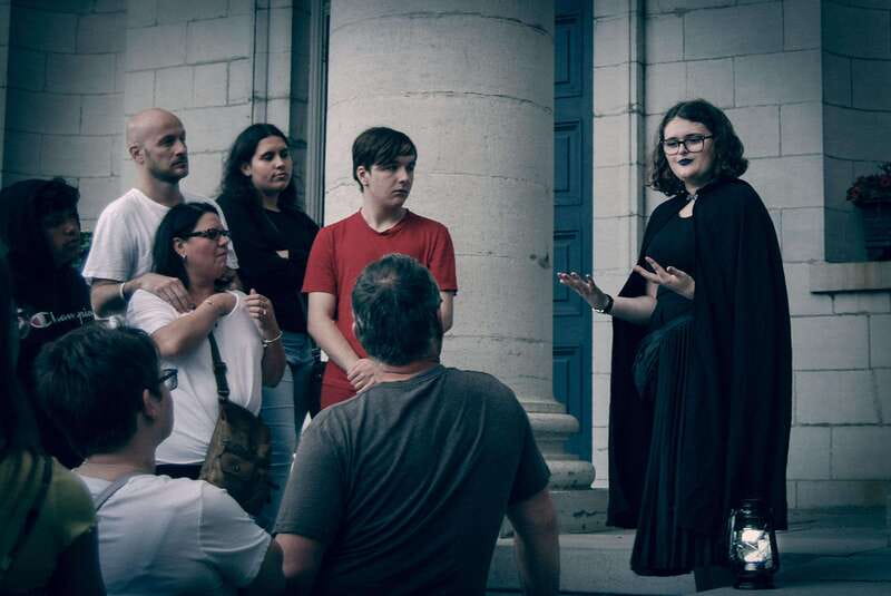 Kingston: Haunted Night Walking Tour - Burial grounds, grave robbings, and unsettling details