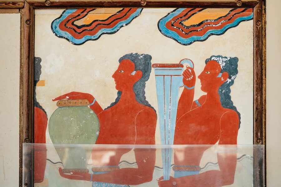 Knossos: Knossos Palace Skip-the-Line Guided Walking Tour - Inside the palace, what the 90 minutes cover