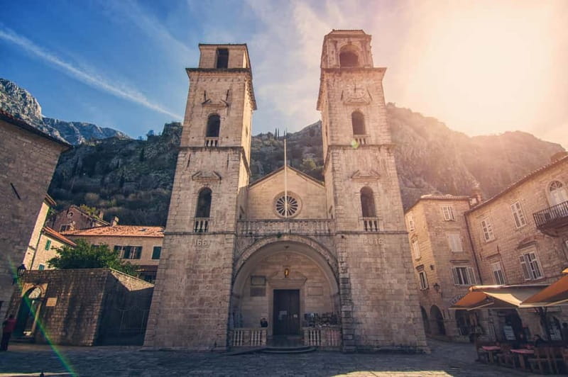 Kotor: Old Town Private Walking Tour - Key points at a glance