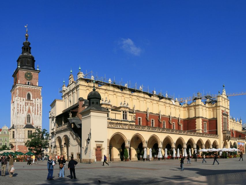 Krakow: Old Town Highlights Private Walking Tour - Is $126 per person good value?