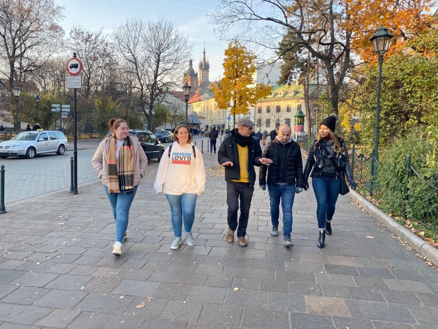 Krakow: Old Town Highlights Walking Tour - St. Mary’s Basilica and Main Market Square