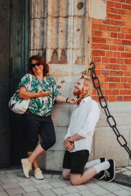 Krakow: Spooky Tales Guided Walking Tour - The executioner’s house and Krakow’s public punishments