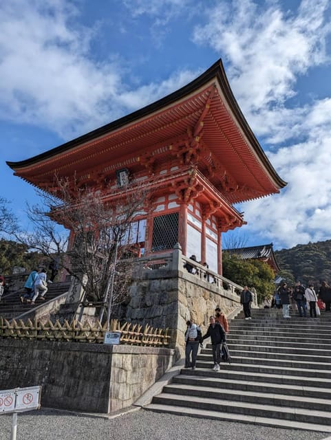 Kyoto: Private 2.5 Hour Historical Walking Tour - Maruyama Park and Nene-no-michi