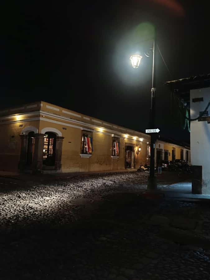 La Antigua Horror Stories Night Walking Tour - Why Antigua’s legends work so well after dark