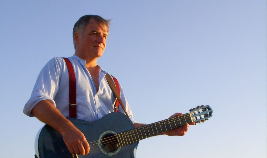 La Spezia: Guided Walking Tour with Italian-Inspired Music - A musical way to meet La Spezia