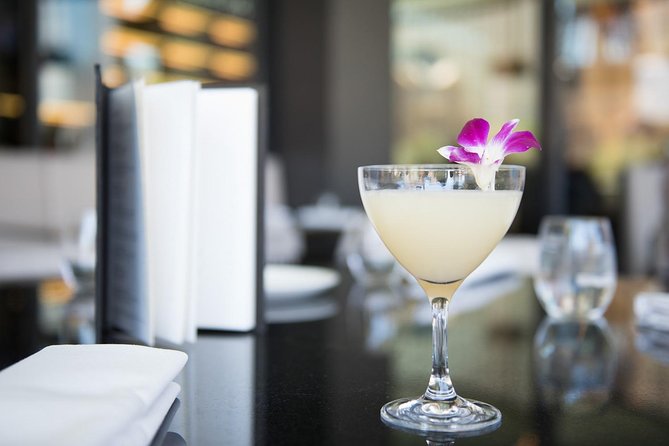 Las Vegas: The Strip's Celebrity Chefs Tour or Downtown Food Tour - The guides shape the experience