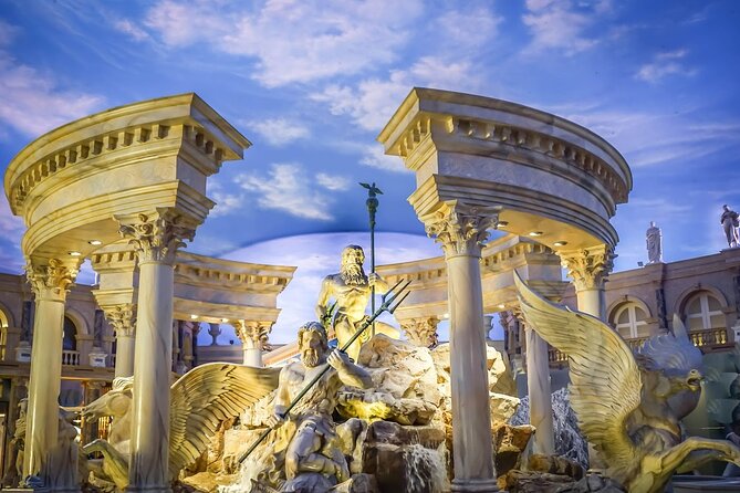 Las Vegas: The Strip's Celebrity Chefs Tour or Downtown Food Tour - What makes Downtown the better choice for some people