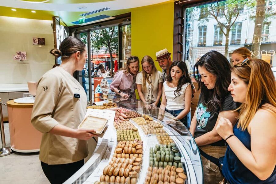Le Marais Walking Food Tour with Cheese, Wine & Pastries - Starting near Le Repaire de Bacchus
