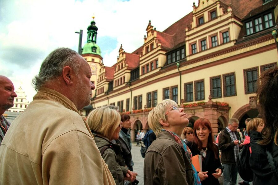 Leipzig: 1.5-Hour Historical Walking Tour in German - Old Town Hall and the shape of Leipzig’s center