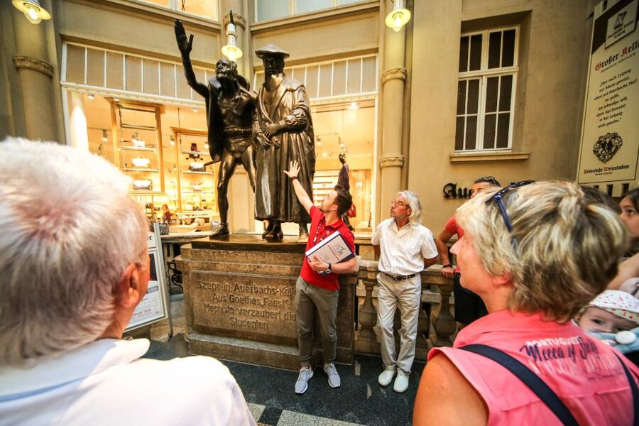 Leipzig: 2-Hour Guided Walking Tour in German - The Old Town Hall anchors the market square