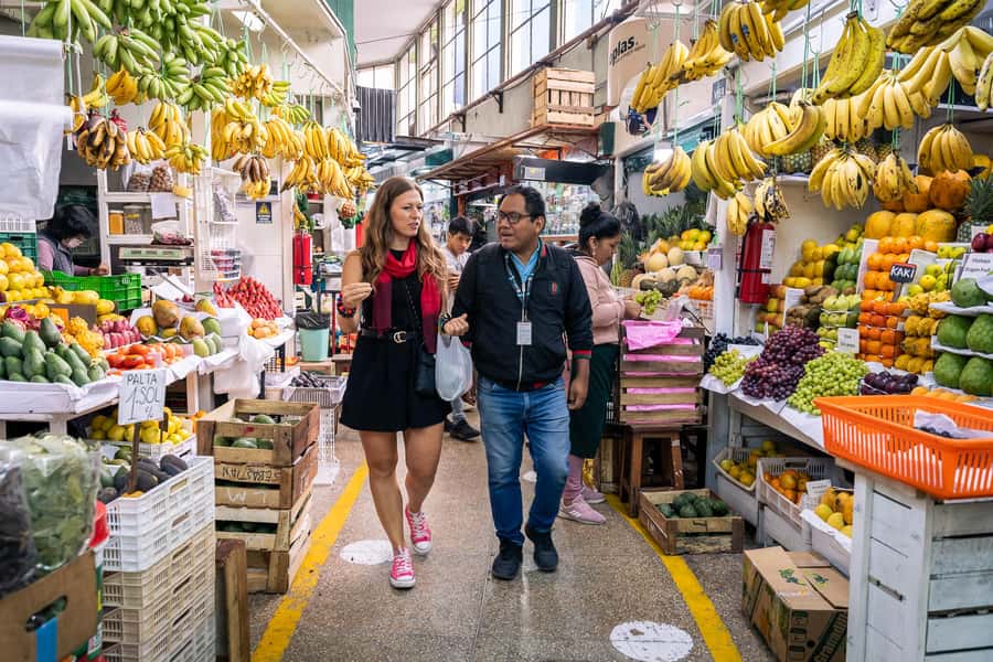 Lima: Miraflores Trending Flavors Half-Day Walking Tour - Terrua coffee shop begins the morning