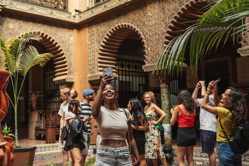 Lisbon: Baixa Food Walking Tour with Drinks - From Rossio to St. Dominic’s Square