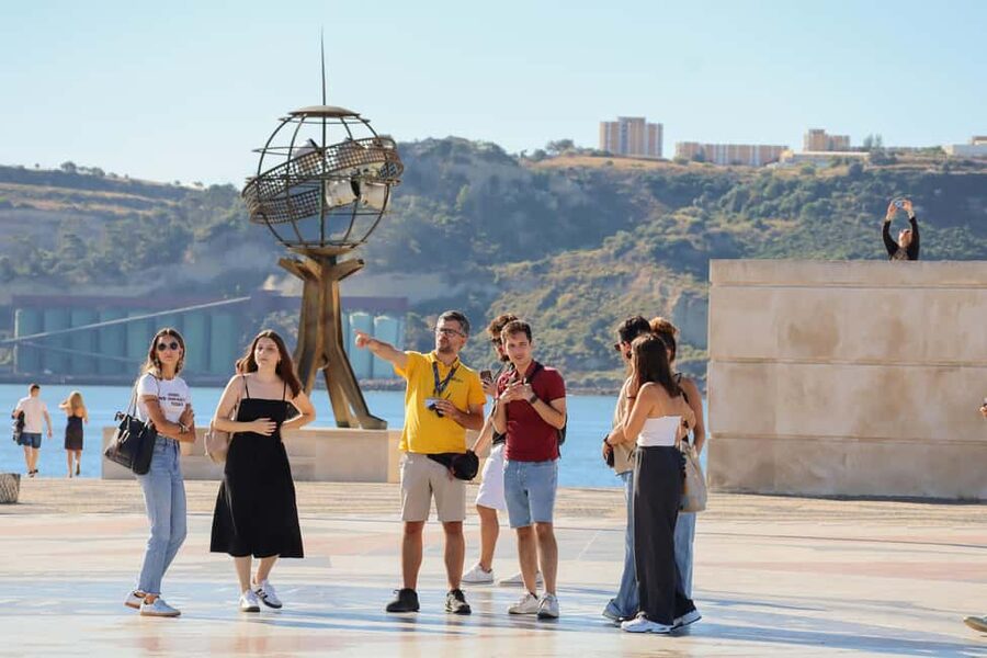 Lisbon: Belém Private Walking Tour & Jerónimos Monastery - Timing, pace, and the real value of 210 minutes