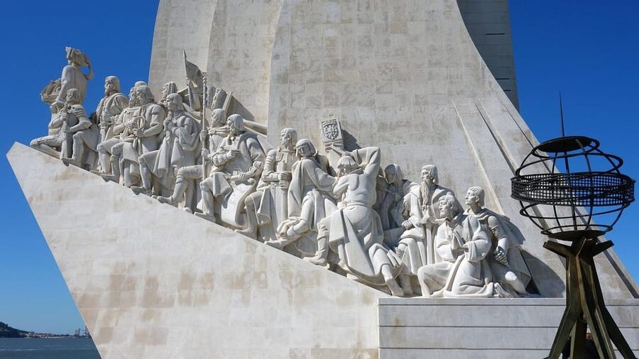 Lisbon: Belem Walking Tour with Jeronimos Monastery Entry - Starting At Jerónimos Monastery Around 9:30