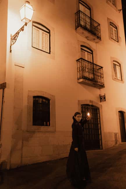 Lisbon by Night: Guided Walking Tour - The Unholy Secrets - The Inquisition and the 1506 massacre