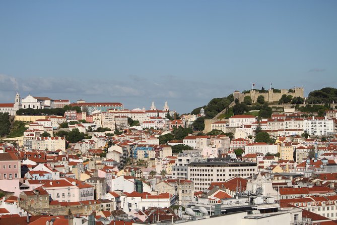 Lisbon Essential Walking Tour: History, Stories and Lifestyle - Santa Justa and the Baixa break