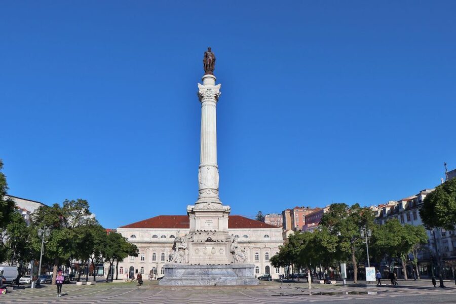 Lisbon: Full-Day Private Walking Sightseeing Tour - Key points at a glance