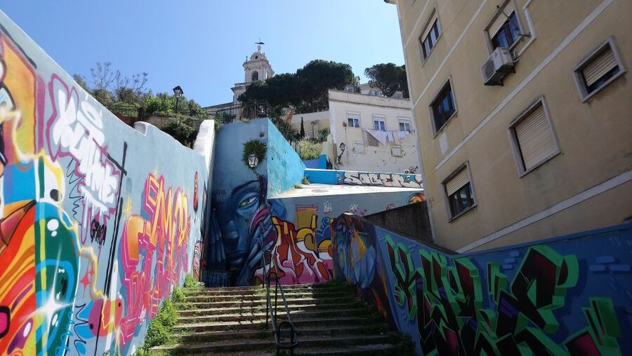 Lisbon: Kickstart Street Art Walking Tour - Why Graça is the right place to start