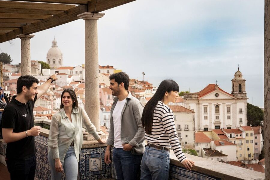 Lisbon: Private Boat Trip, Guided Walking Tour, Bike & Tram - Who should book this Lisbon tour?