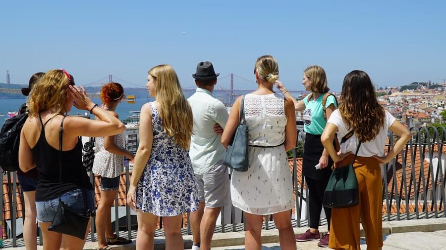 Lisbon: Walking Tour in the Center (Max 12 Participants) - Down toward the river and Rua Augusta