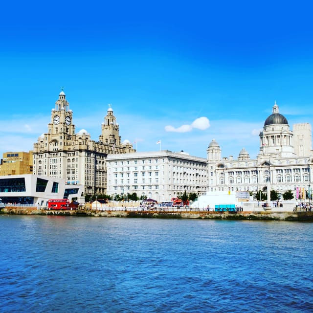 Liverpool: A Walk Through Time: Full History Walking Tour - Liverpool Parish Church and the Old Hall Chambers