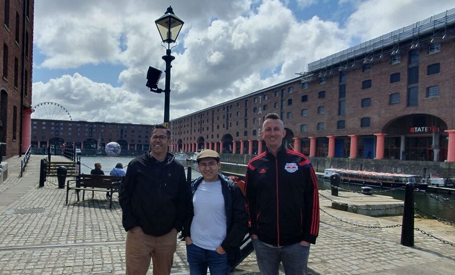 Liverpool: Guided City Walking Tour - From Winslow House to Liverpool Town Hall