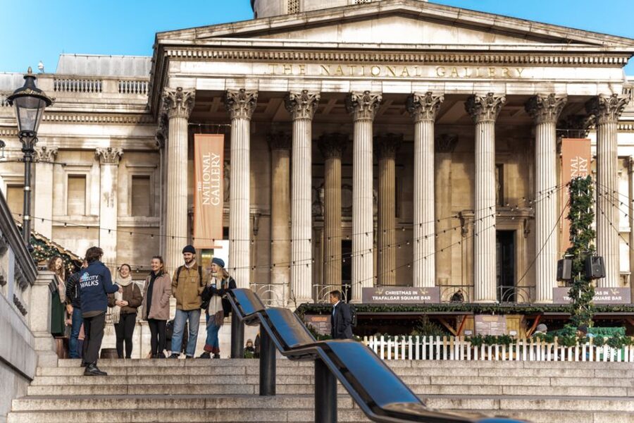 London: Best Landmarks Walking Tour - Meeting at Trafalgar Square and Nelson’s Column