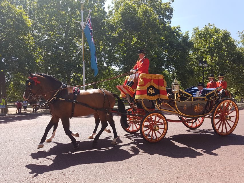 London: British Royalty Walking Tour - Is $236 good value for up to six people?