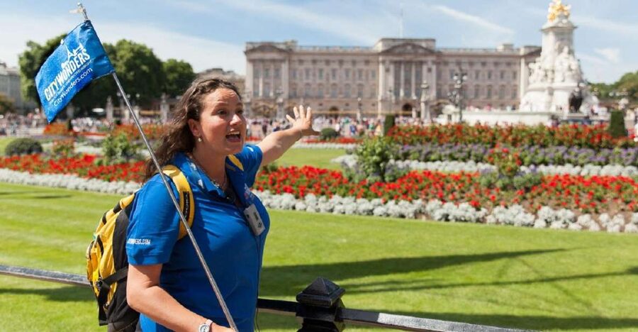 London: Buckingham Palace Entry Ticket & Royal Walking Tour - Finding the Duke of York Column