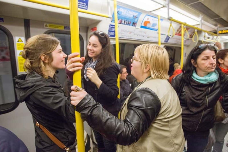 London: Harry Potter Small Group Walking Tour - Meeting your guide at Westminster Tube Station