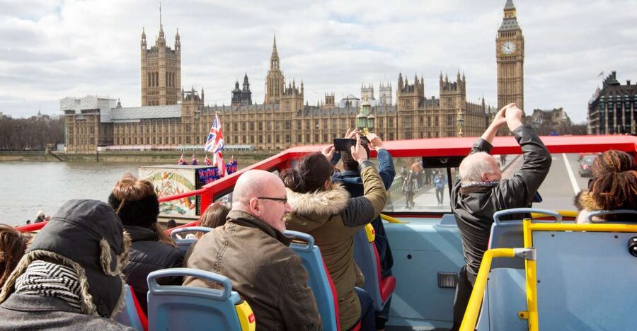London: Harry Potter Walk, Hop-on Hop-off Bus Tour & Cruise - Using the open-top bus for the long distances