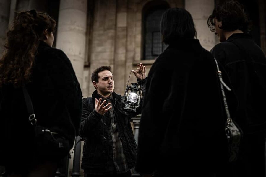 London: Interactive Jack the Ripper Night Walking Tour - Puma Court and the Ten Bells