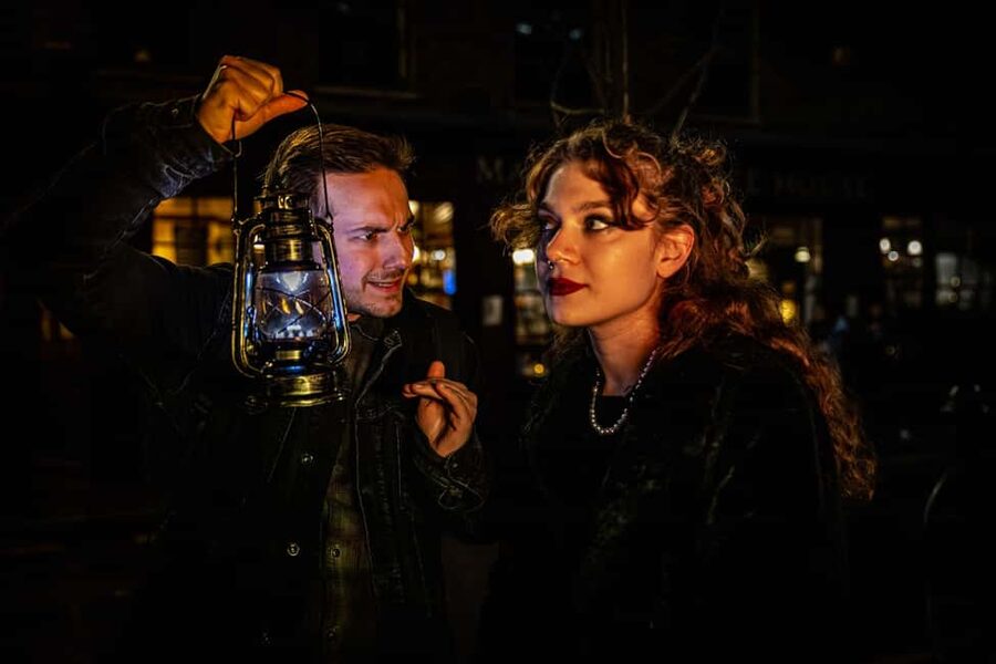 London: Interactive Jack the Ripper Night Walking Tour - Brick Lane and Princelet Street: entering Victorian Whitechapel