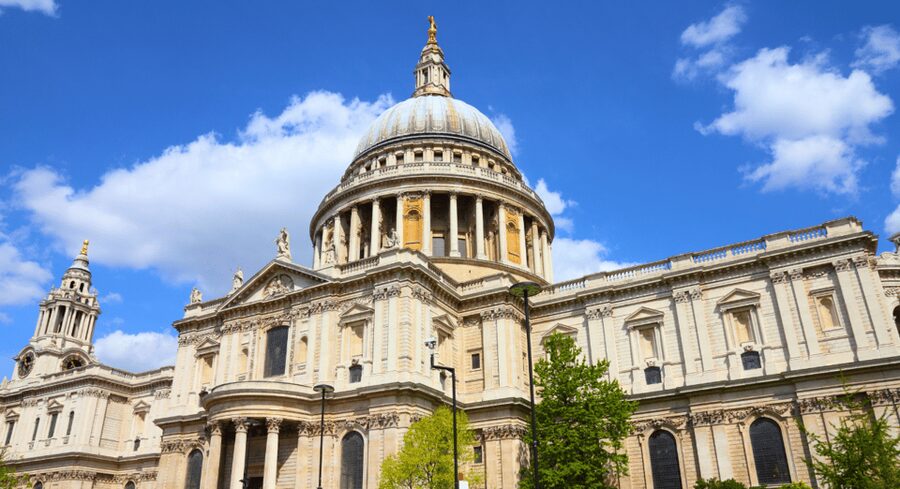 London: London Sightseeing Walking Tour with 30+ Sights - What the guides add to the experience