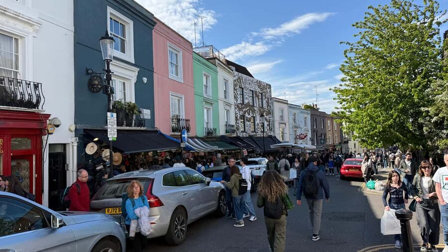London: Notting Hill Walking Tour - Meeting outside Notting Hill Gate Station