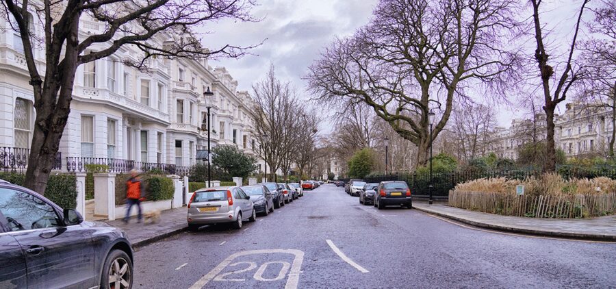 London: Self-Guided Notting Hill Walking Tour with an APP - Elgin Crescent and the larger Notting Hill picture