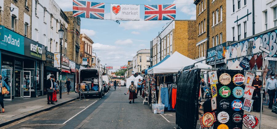 London: Self-Guided Notting Hill Walking Tour with an APP - Pembridge Crescent and Notting Hill’s older face