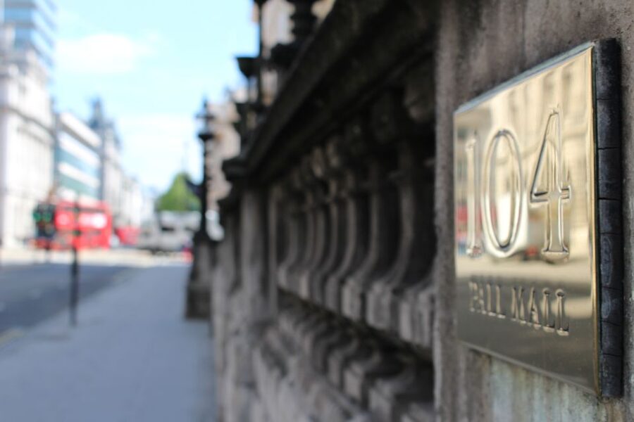 London: Sherlock Holmes-Themed Walking Tour - Who should book the Sherlock Holmes walk?