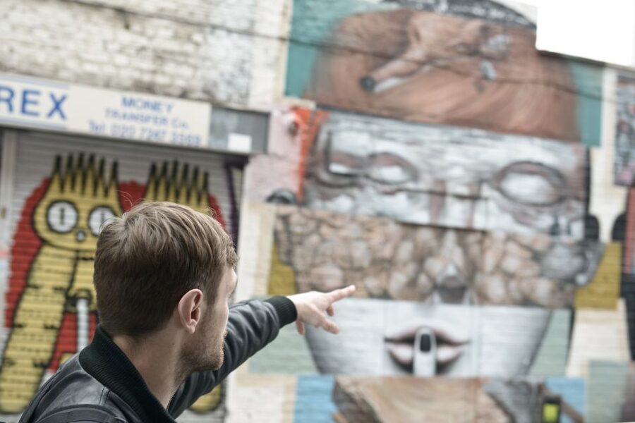 London: Street Art and Graffiti Guided Walking Tour - Meeting the guide at Old Spitalfields Market