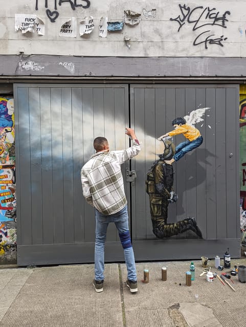 London: Street Art and Graffiti Guided Walking Tour - Shoreditch, murals, and the artists behind them
