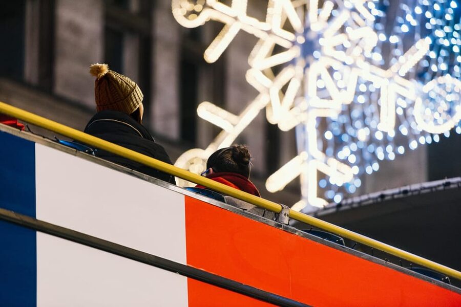 London: Tootbus Christmas Lights Tour incl walking tours - Key points to know before you book
